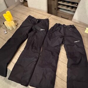 Ski snow pants.  Women’s XS and Kids Medium like new